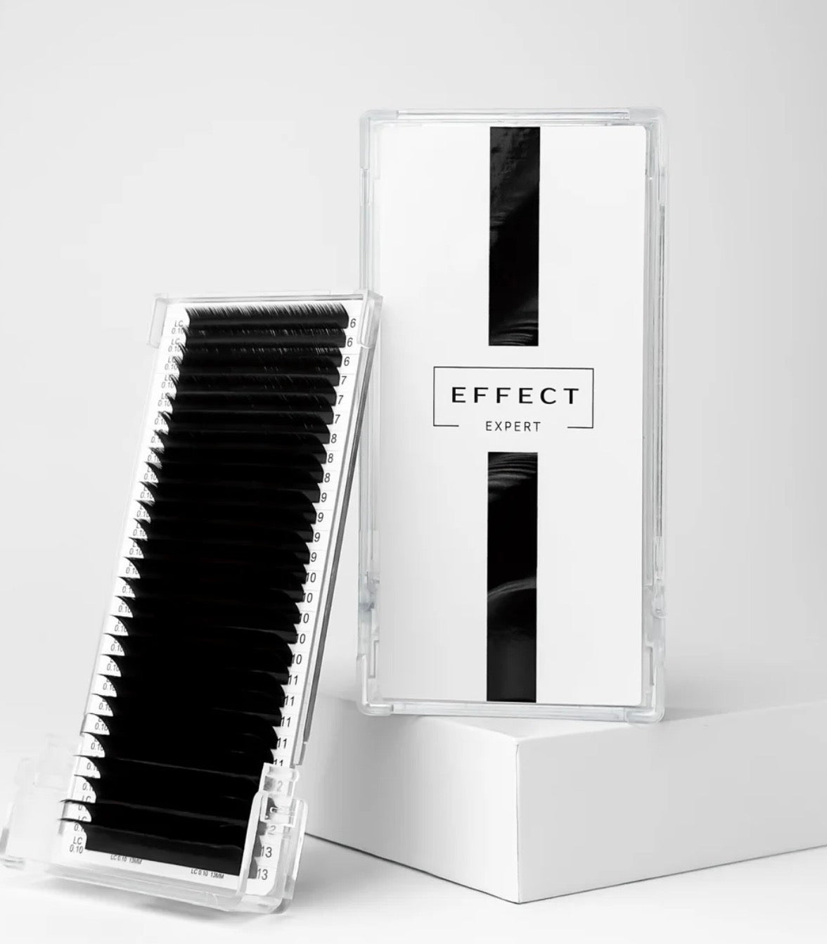 Effect Expert Black  Lash Extensions