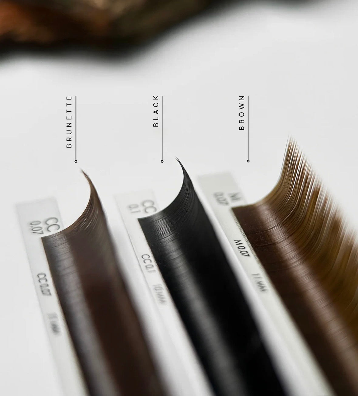 Effect Expert Brown Lash Extensions