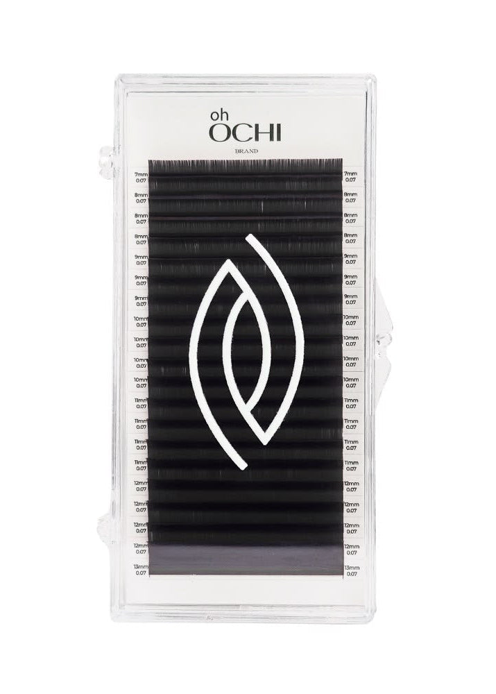 Oh OCHI Black Lash Extensions